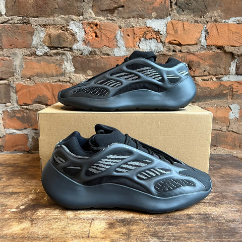 Yeezy 2025 700 7.5