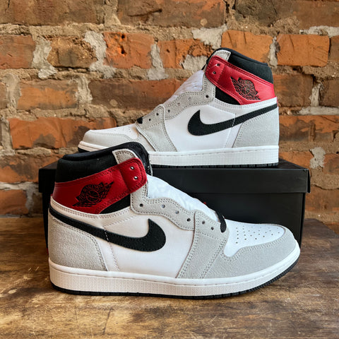 Air Jordan 1 Retro High Light Smoke Grey